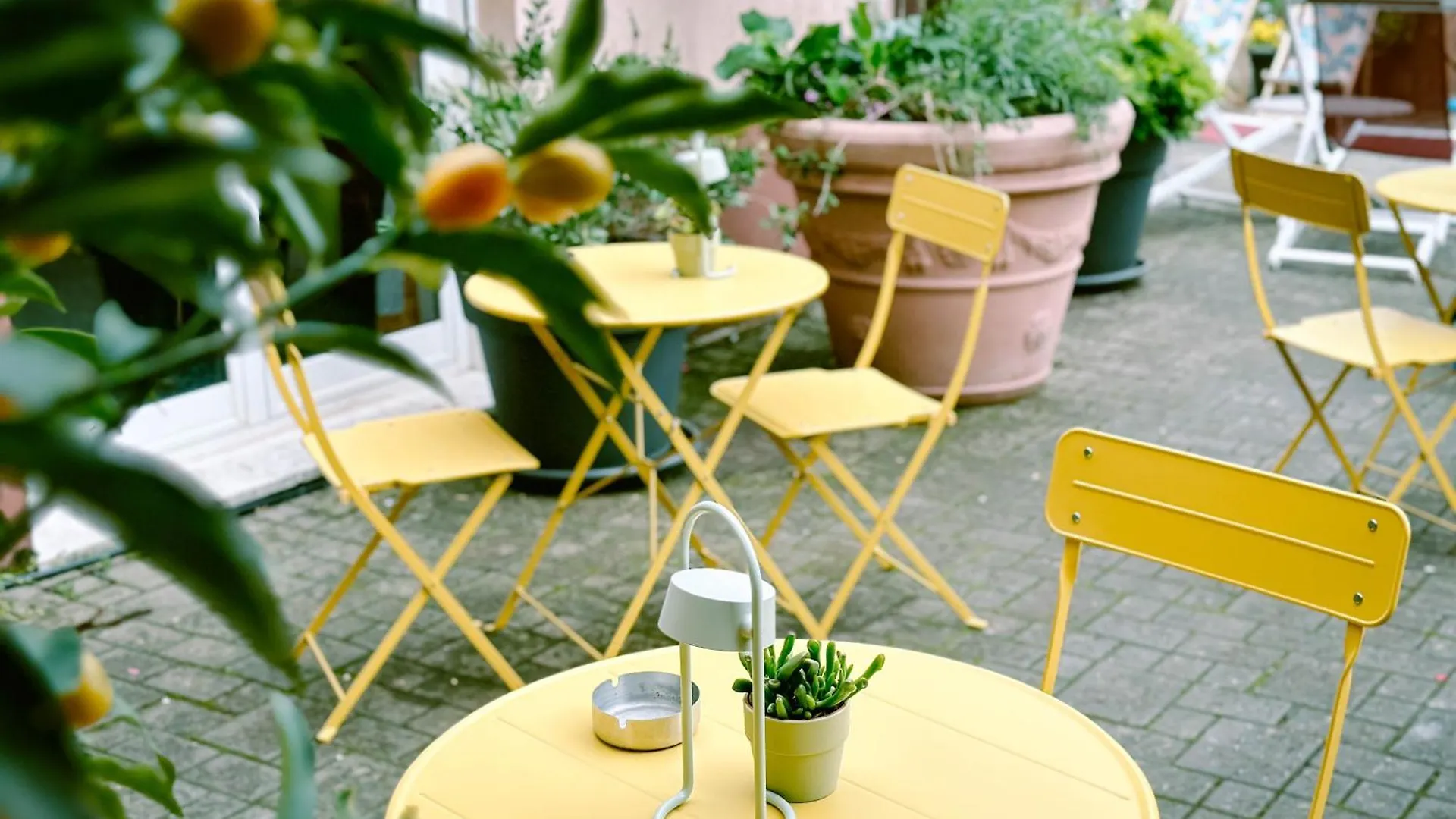 Hotel Bello By Ostello Bello Finale Ligure Italy