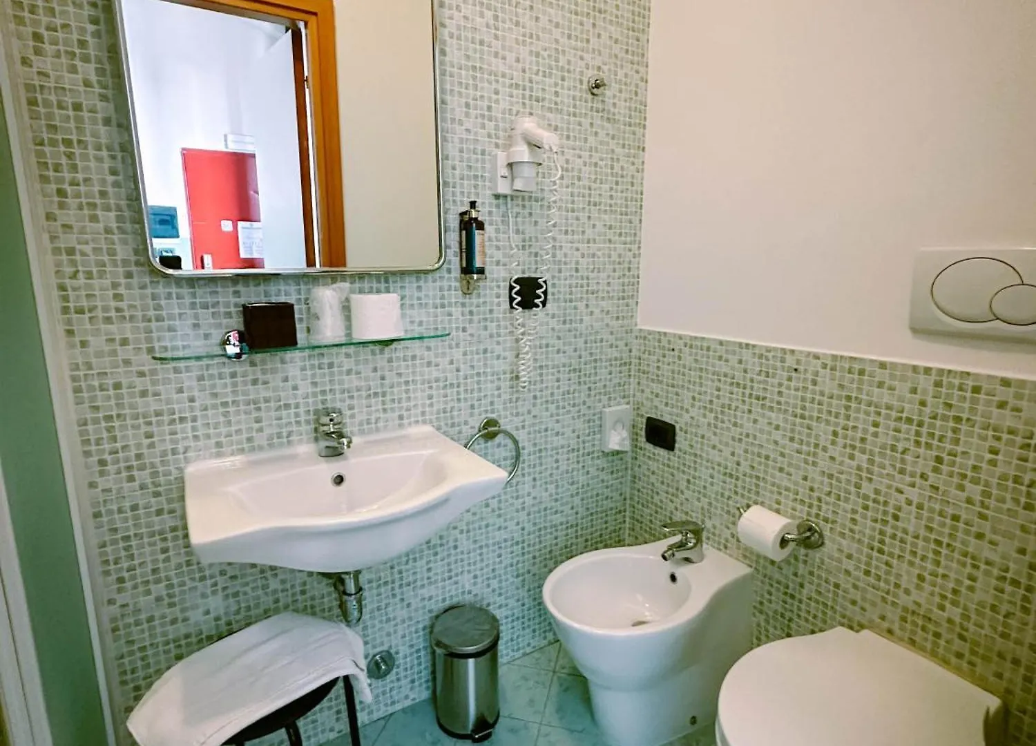 Hotel Bello By Ostello Bello Finale Ligure