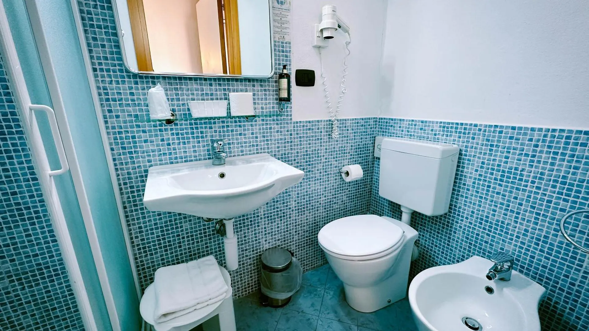 Hotel Bello By Ostello Bello Finale Ligure Italy
