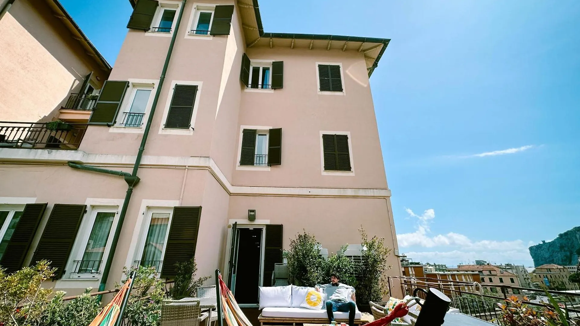 Hotel Bello By Ostello Bello Finale Ligure Italy