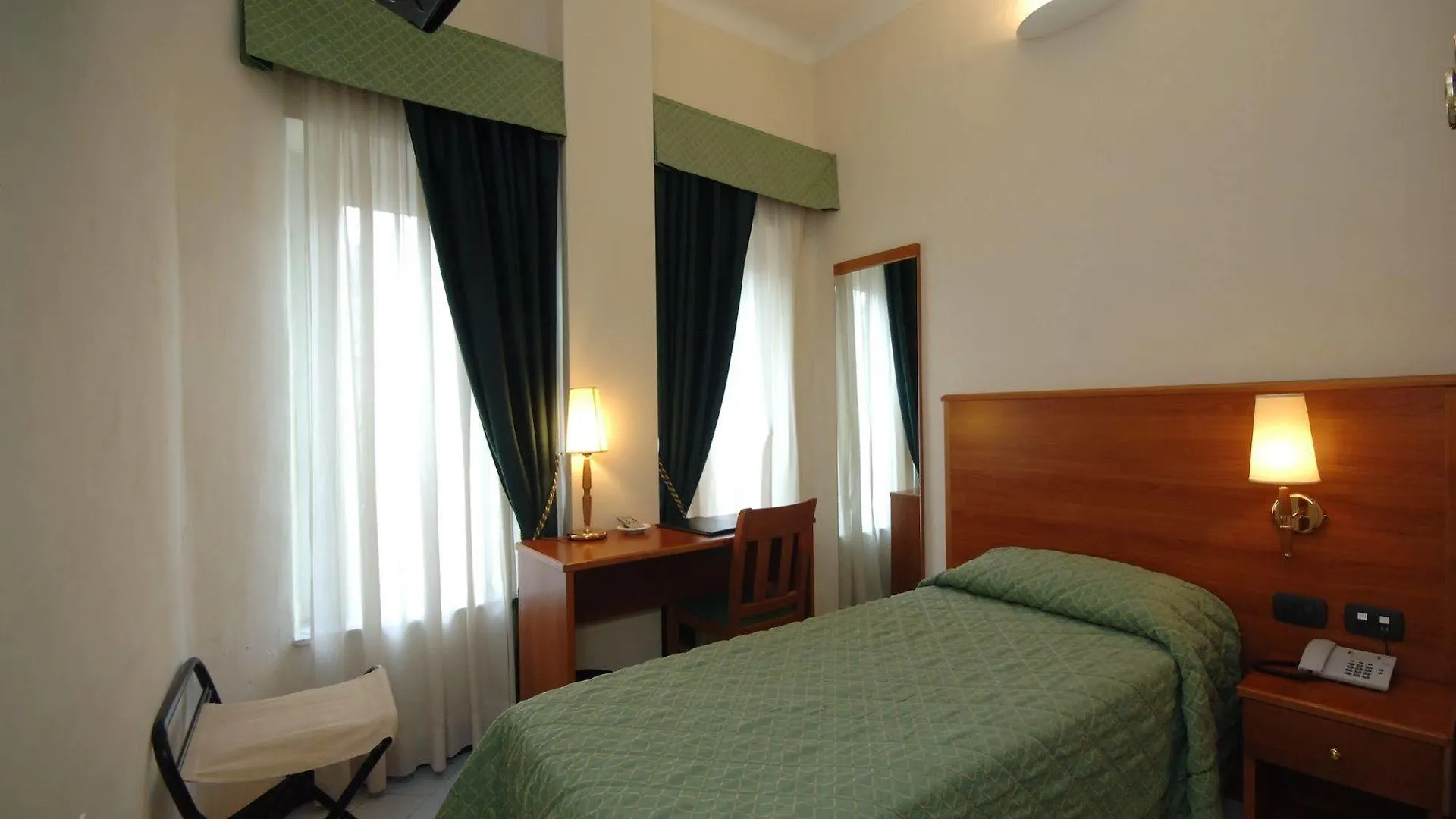 Hotel Bello By Ostello Bello Finale Ligure